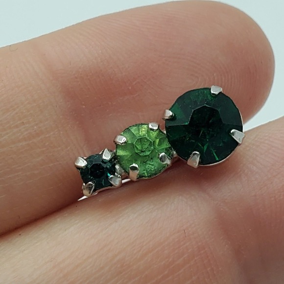 Vintage Jay Flex Sterling Earrings Green Rhinestones Screw Backs Fashion Jewelry - Picture 3 of 11
